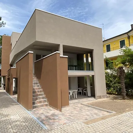 Modern With Spectacular Private Terrace Apartment