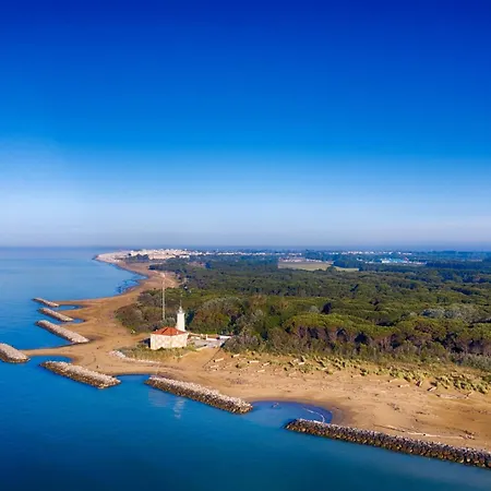 Apartment Modern With Spectacular Private Terrace Bibione